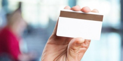 Editorial Efigie. Tarjeta plastica PVC